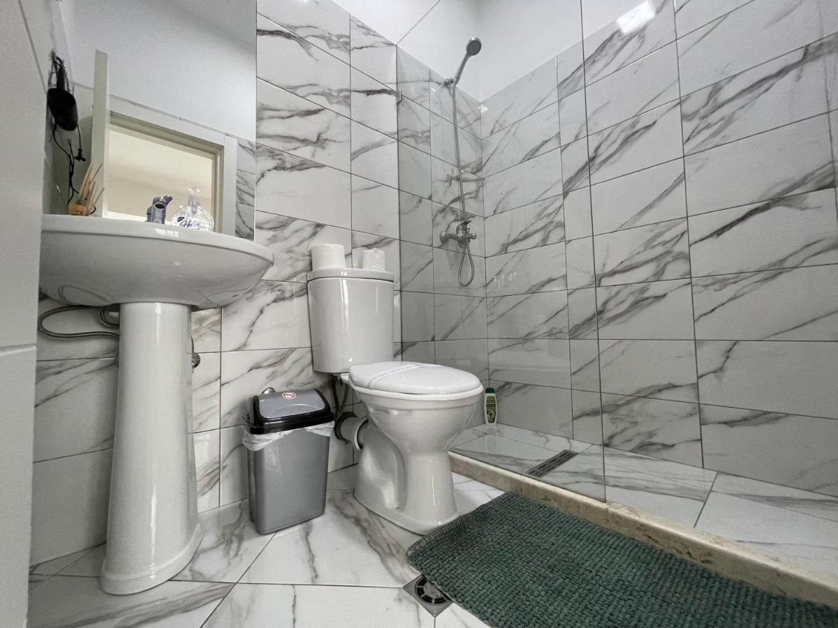 Bricks Studio Apartments Τίρανα Εξωτερικό φωτογραφία
