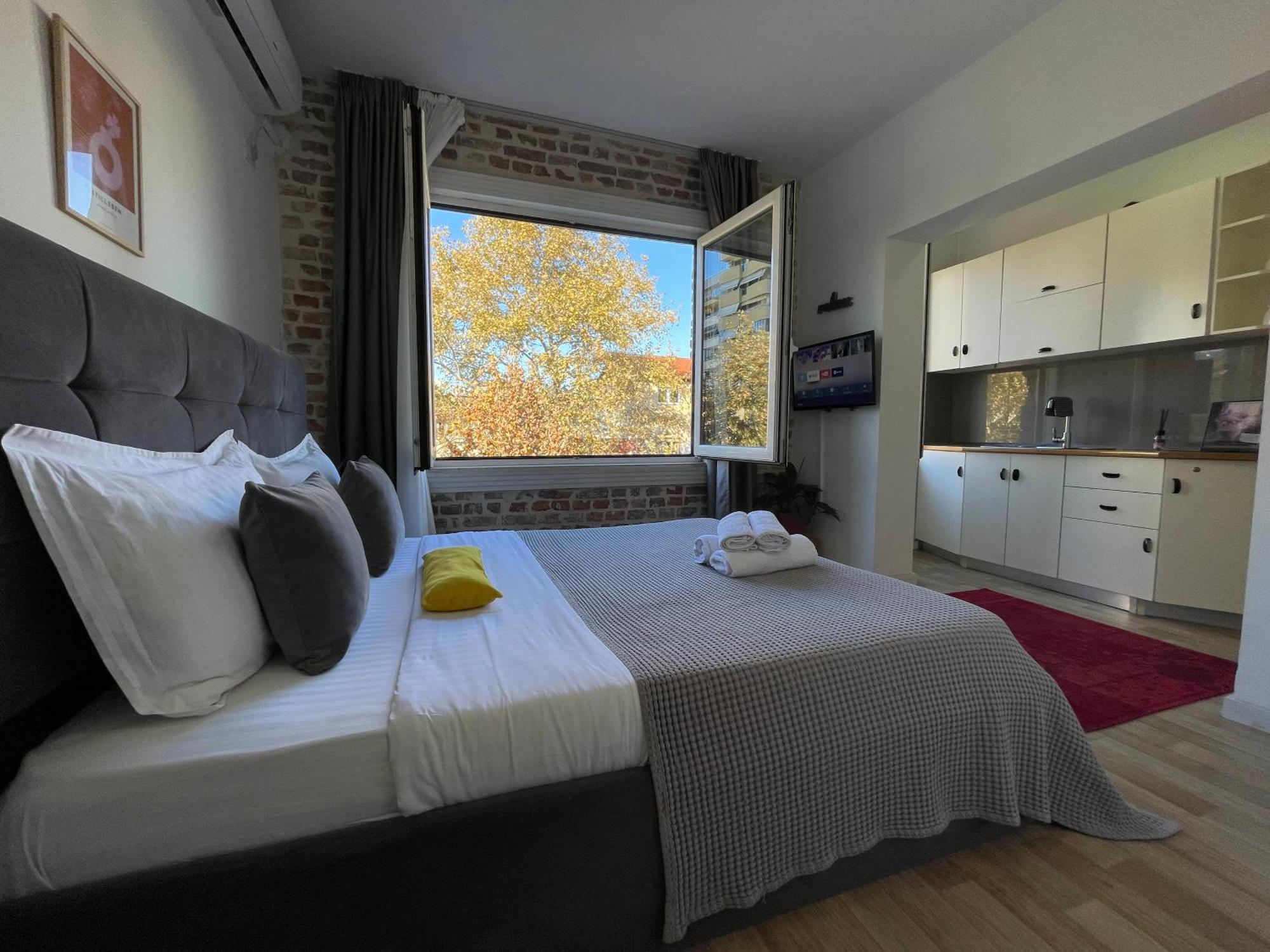 Bricks Studio Apartments Τίρανα Εξωτερικό φωτογραφία
