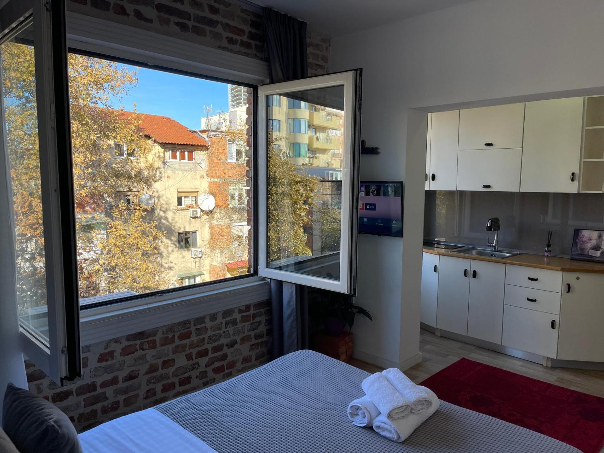 Bricks Studio Apartments Τίρανα Εξωτερικό φωτογραφία