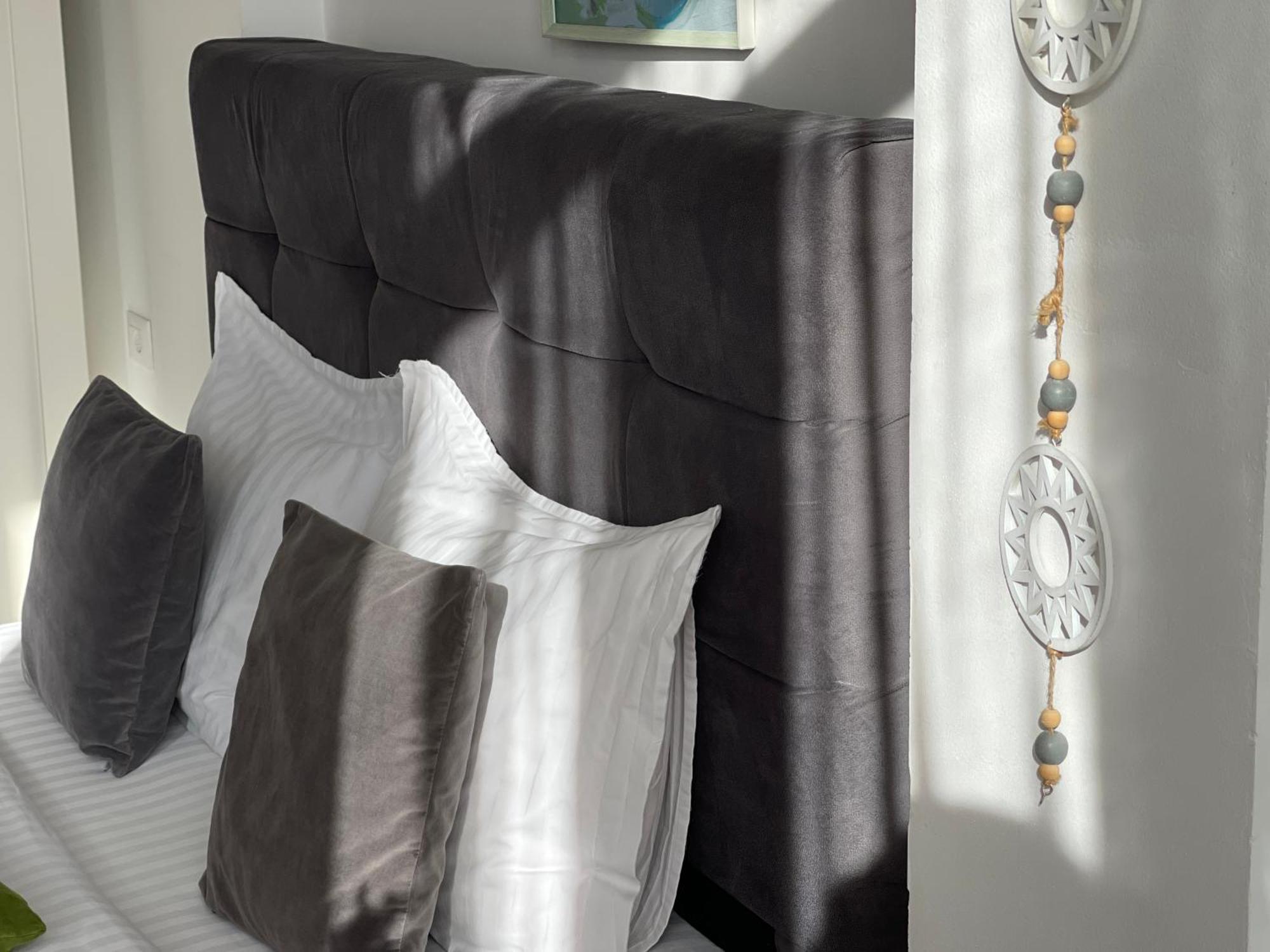 Bricks Studio Apartments Τίρανα Εξωτερικό φωτογραφία